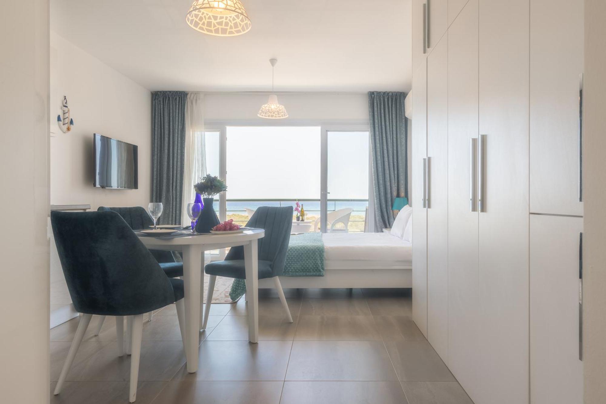 Thalassa Beach Resort & Spa Retreat Vokolidha الغرفة الصورة